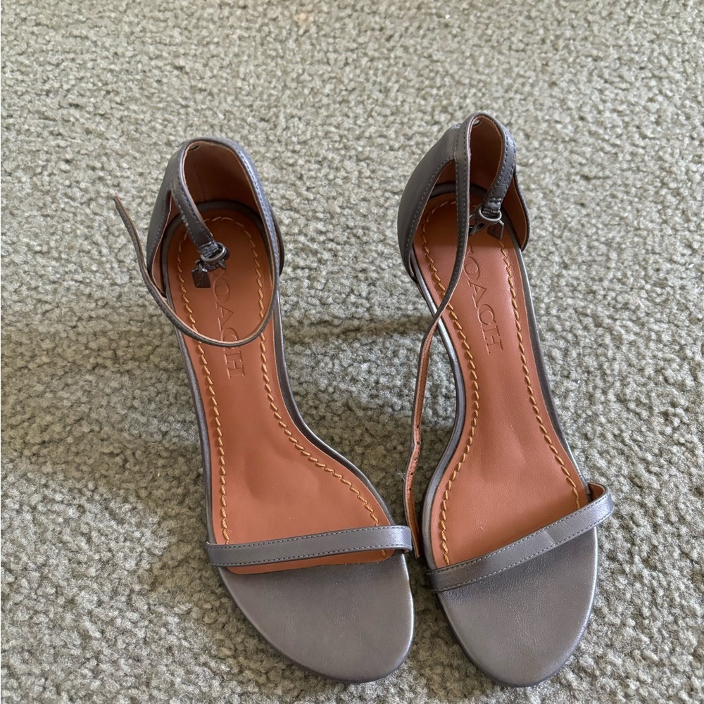 coach heels